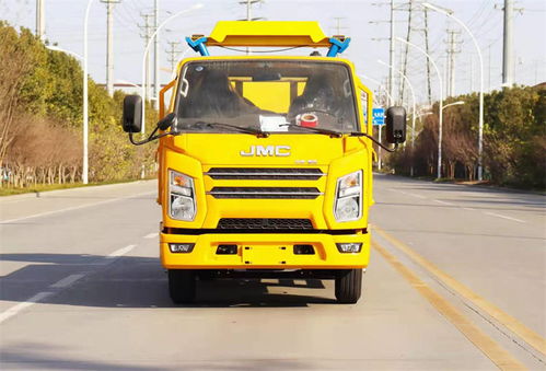 江鈴順達(dá)雙排座70K防撞緩沖車 現(xiàn)車待發(fā)，守護(hù)救援一線的移動(dòng)安全堡壘